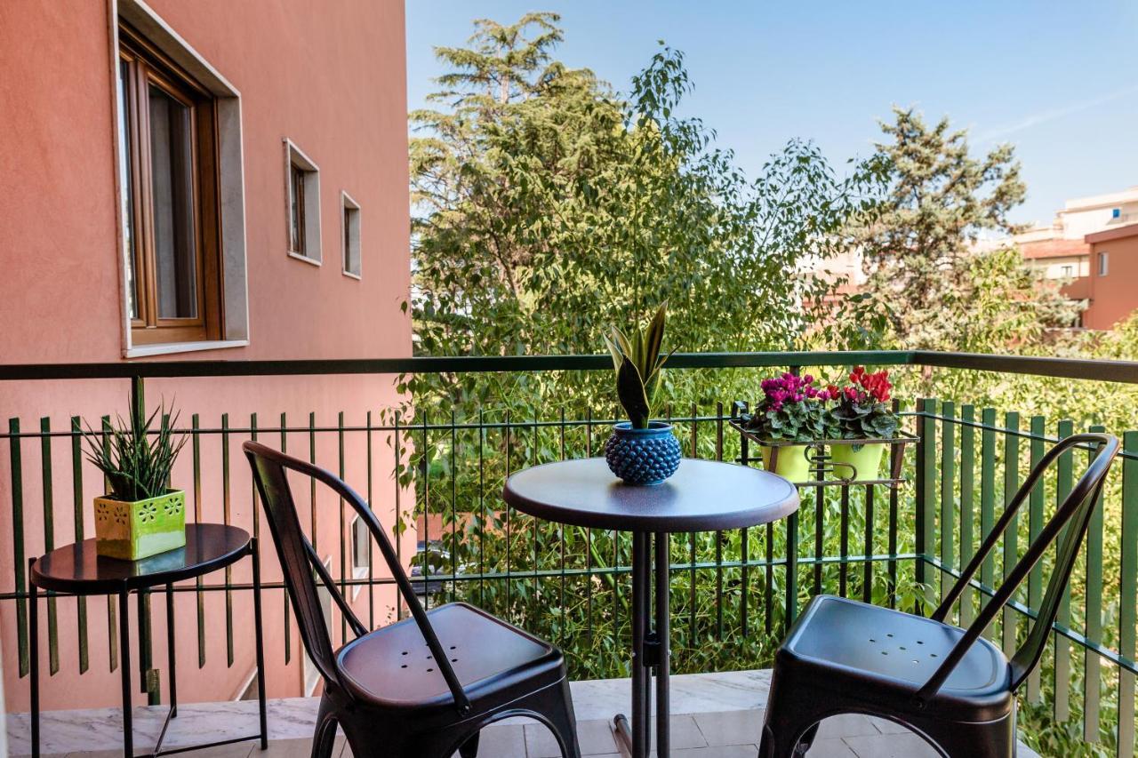 Mako Sorrento Suites Luaran gambar